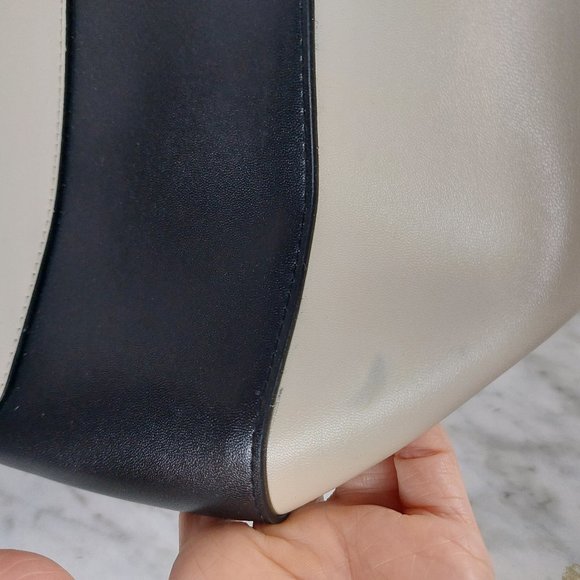 Kenneth Cole Recreation Women's Black and Cream Large  Tote - Picture 4 of 11